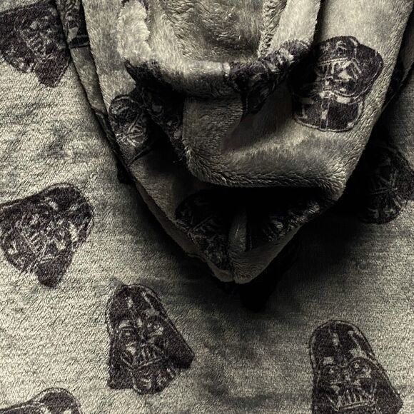 Star Wars Darth Vader Soft Fleece Hoodie Kids Sz Small 18" Across 23" Length - Picture 4 of 6